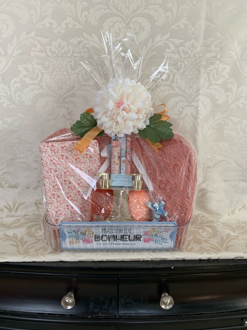Mother's day 
gift basket , soft peachy pink & light blue